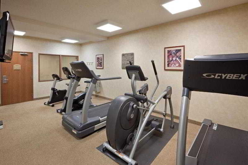 Holiday Inn Express Boston-Milford, An Ihg Hotel Facilities photo